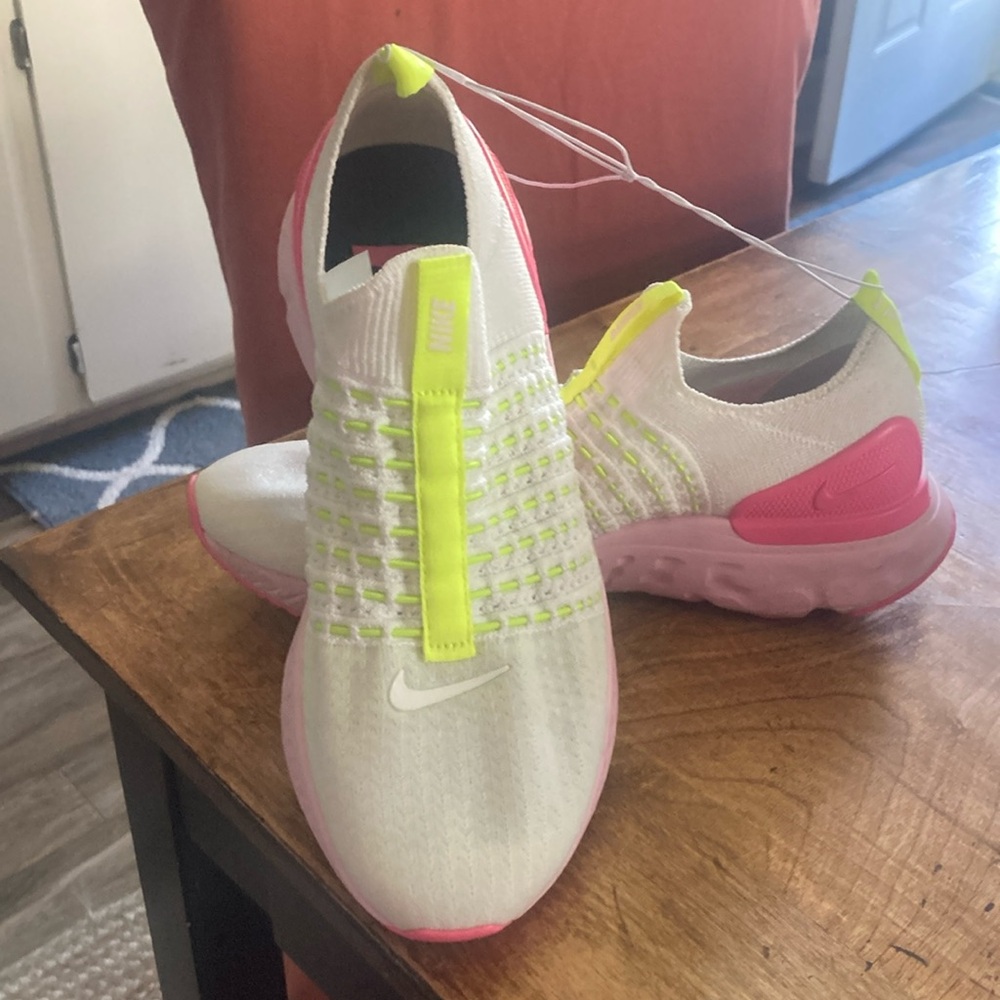 Nike phantom athletic shoes